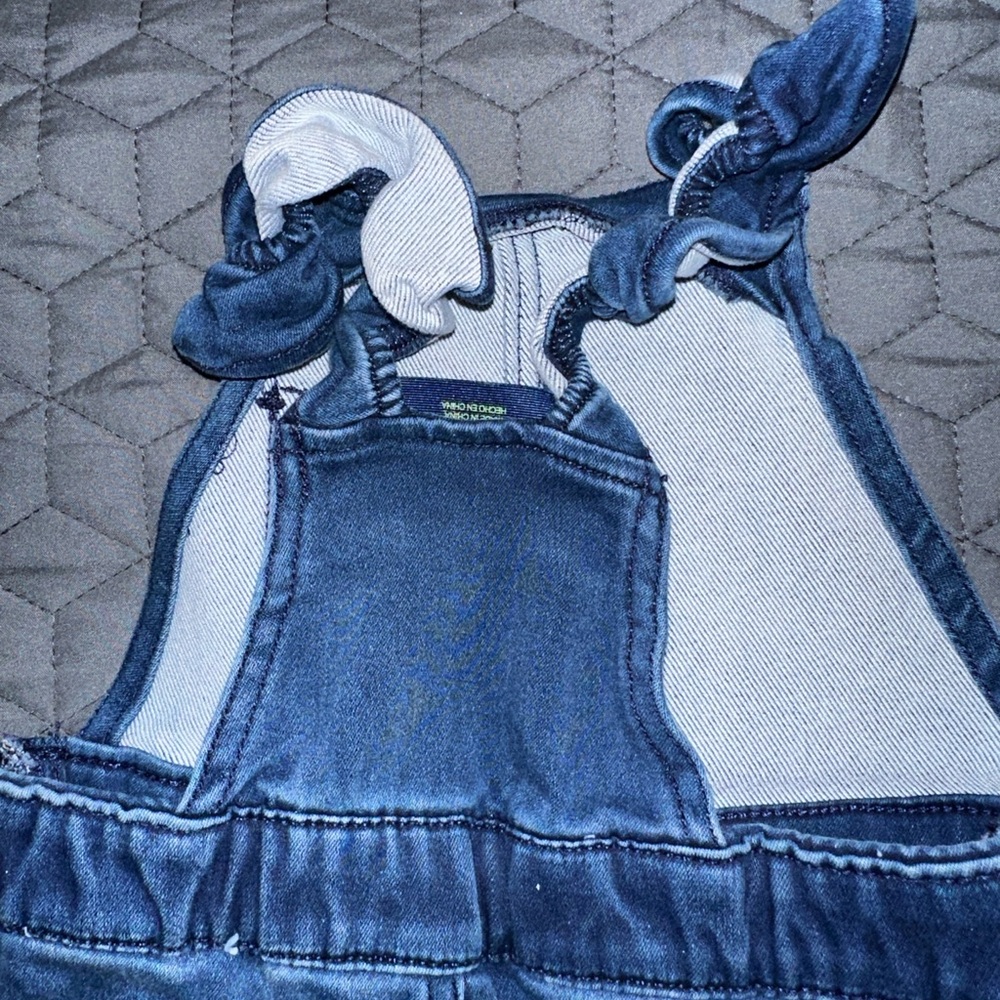 Girls, curly shoulder overalls - Picture 3 of 5